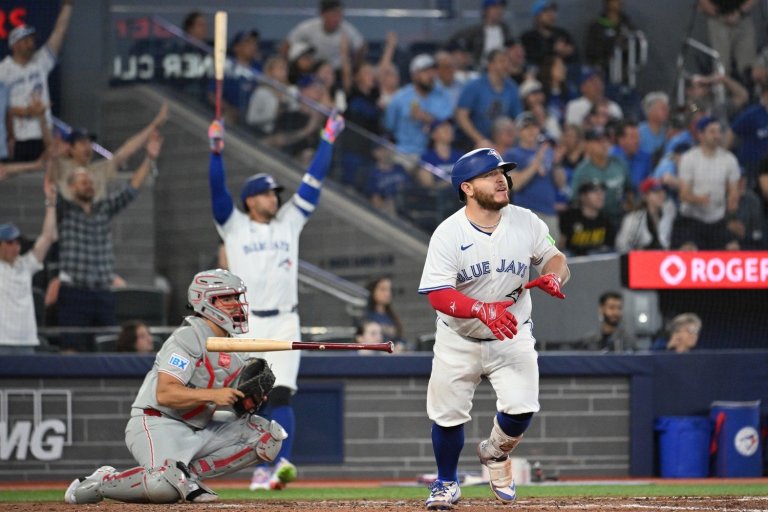 Comebacks, Clutch Hits, and a Kirk Walk-Off: Another Winning Week for the Blue Jays