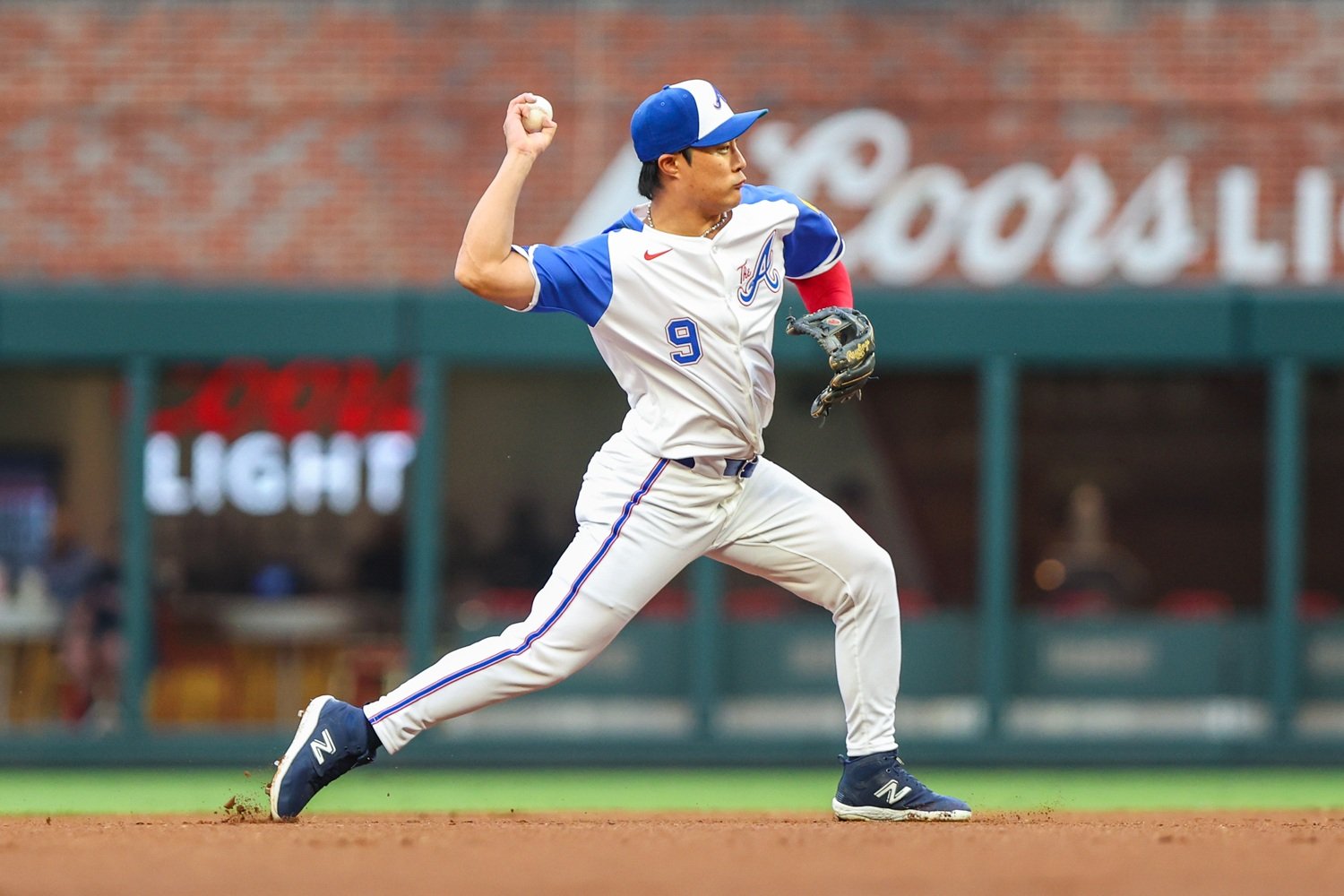 More information about "Why Ha-Seong Kim Is the Ideal Replacement for Bo Bichette"