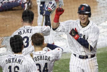 Could Kazuma Okamoto Solve the Blue Jays' Infield Dilemma?