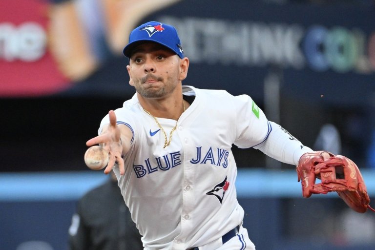 Depth Check: The Blue Jays at the Middle Infield Spots in 2026