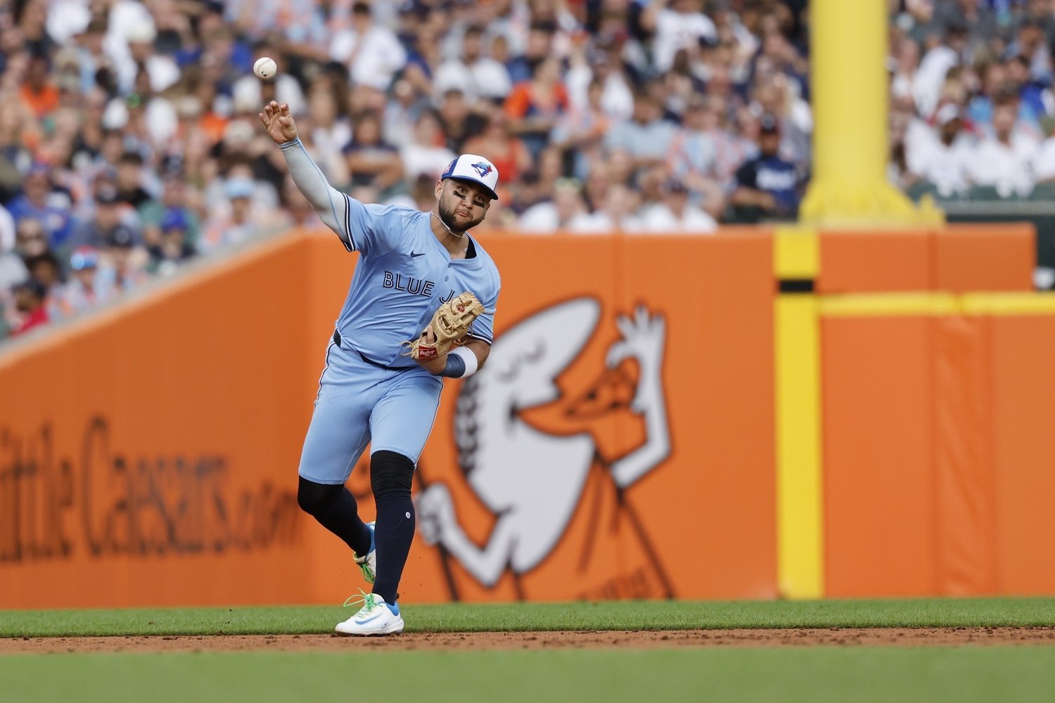 More information about "Feinsand: Bo Bichette "Ready, Willing and Able" To Play Second Base"