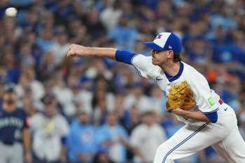 The Blue Jays Are Smart To Be Cautious With Shane Bieber's Arm