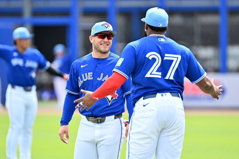 In Dunedin, the Scoreboard Is Background Noise