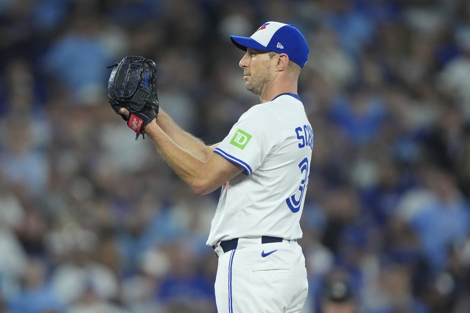 More information about "Blue Jays in "More Serious" Talks With Max Scherzer"