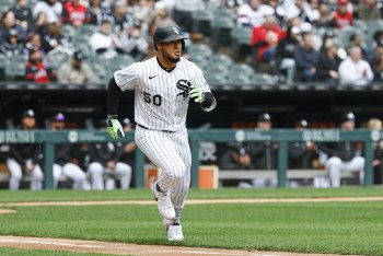 Blue Jays’ Roster Shuffle Continues After Lenyn Sosa Trade