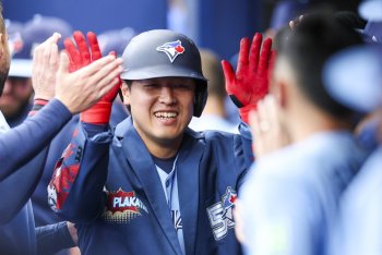Kazuma Okamoto Is Chasing One of the Greatest Rookie Seasons in Blue Jays History