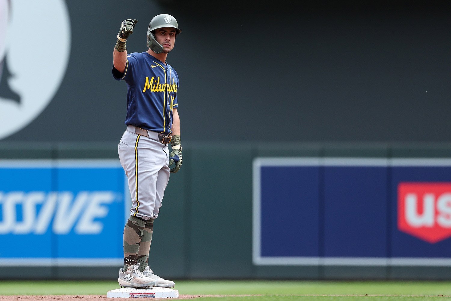 More information about "MLB Power Rankings: Blue Jays & Padres Falling, Brewers Burst Into Top Five"
