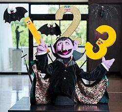 Count_von_Count.jpg.866d782afce24bd0b2d1fa30af6c7ae0.jpg